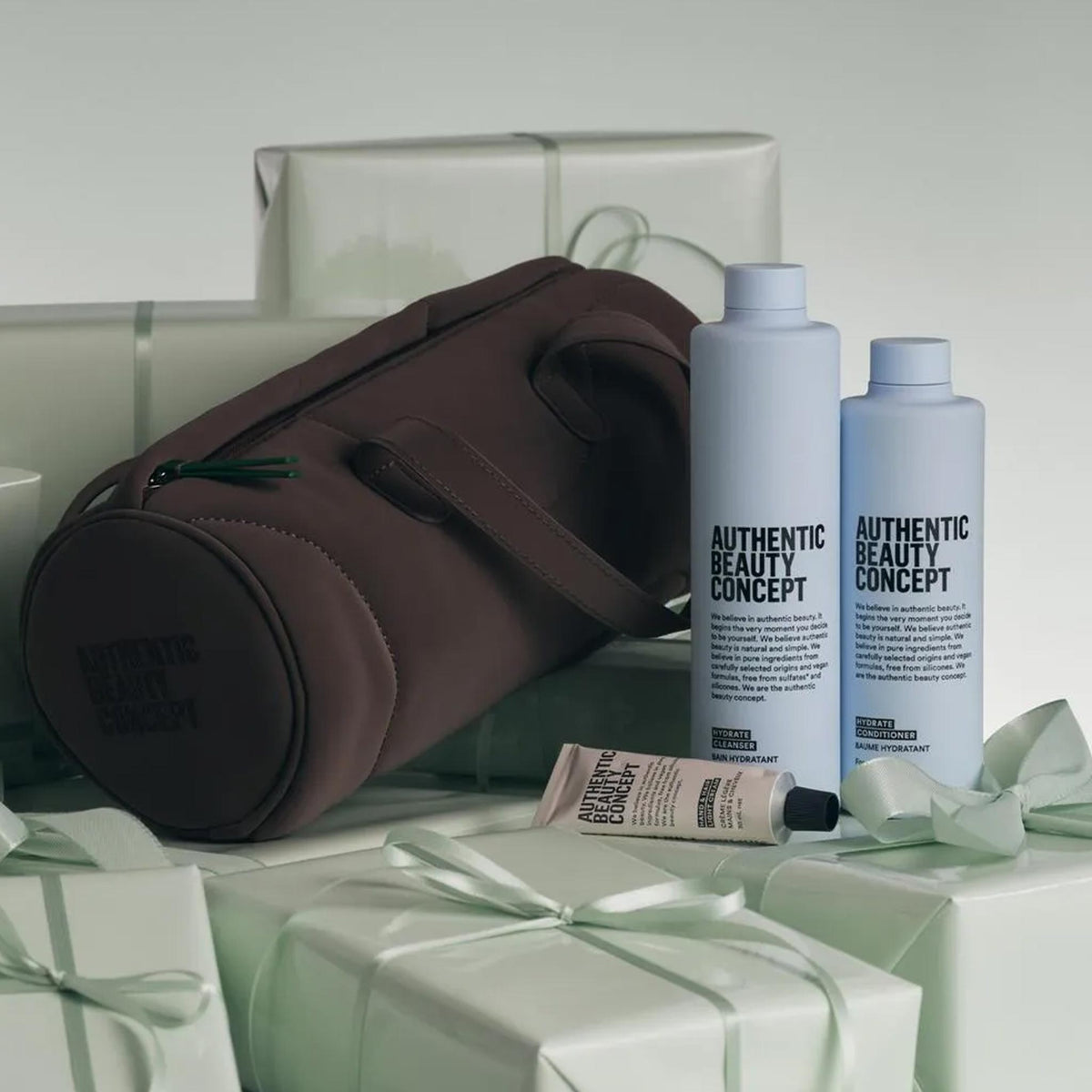 Authentic Beauty Concept Hydrate Festive Gift Set