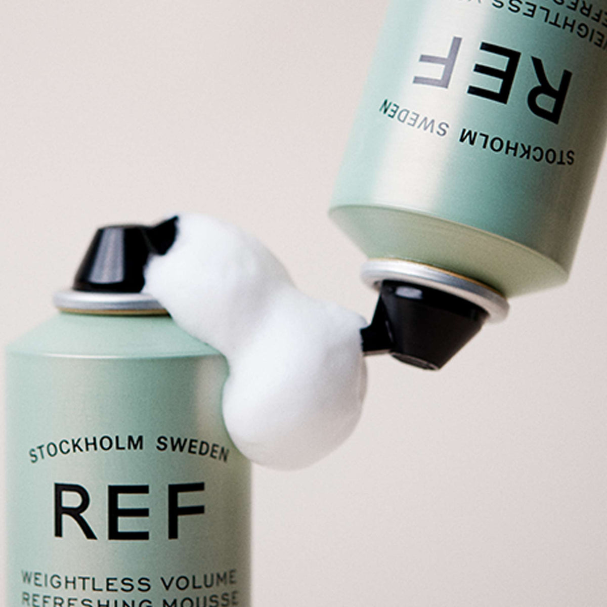 REF. Weightless Volume Refreshing Mousse 200ml
