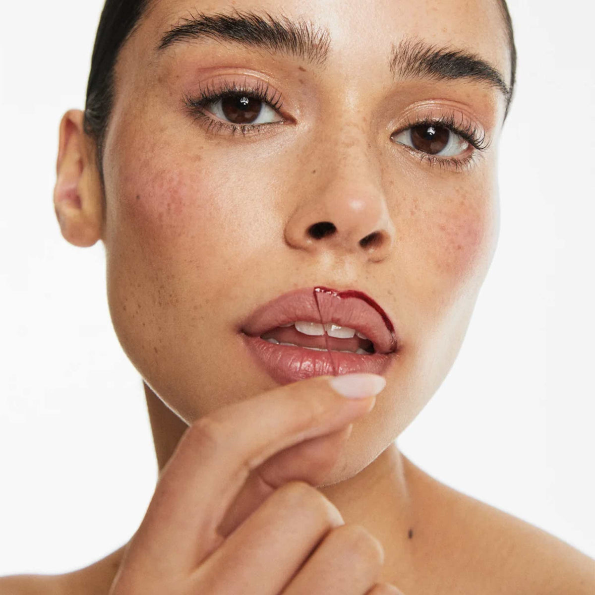 Smooche Lip Stain Raspberry Kiss