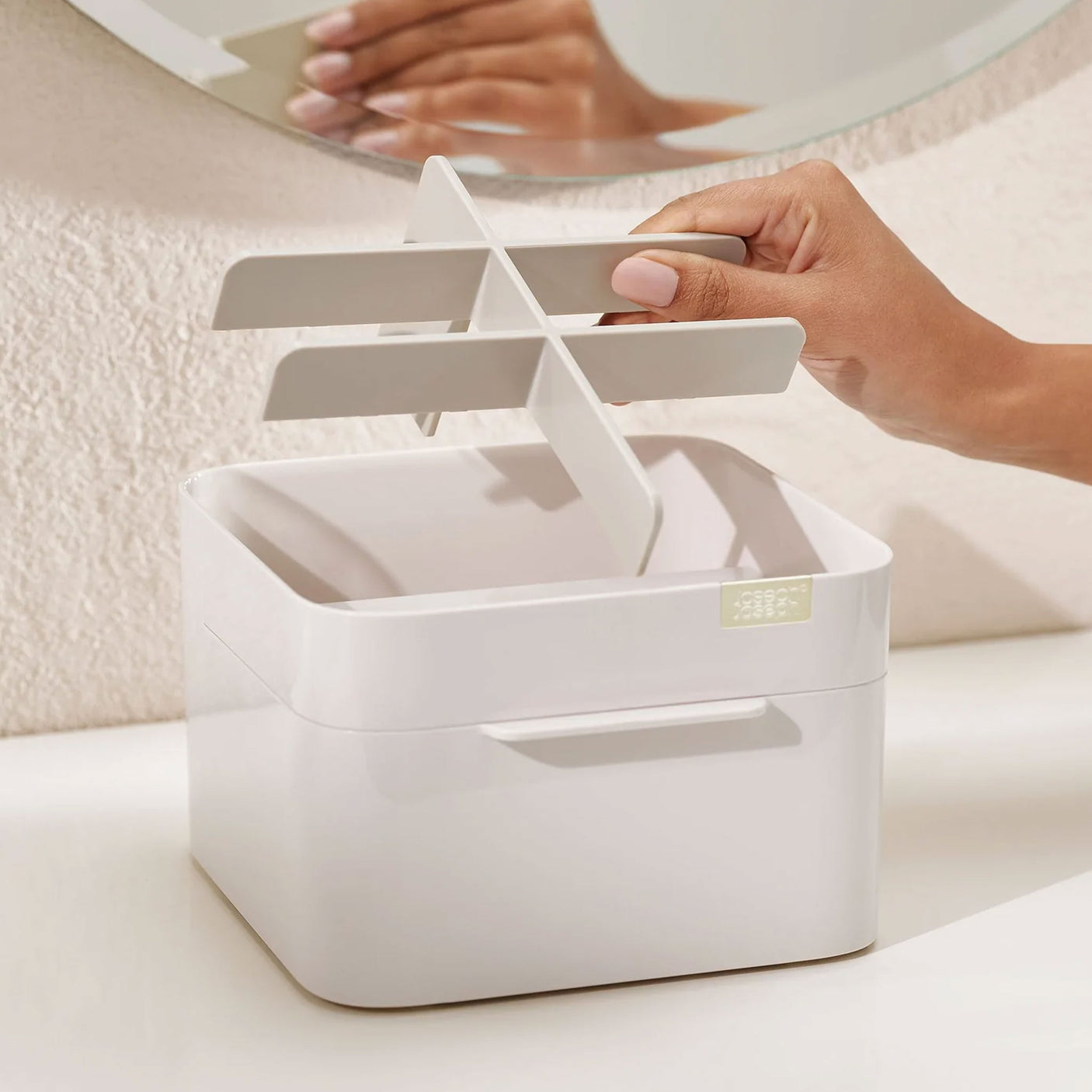 Joseph Joseph Viva Viva Cosmetic Organiser - Shell