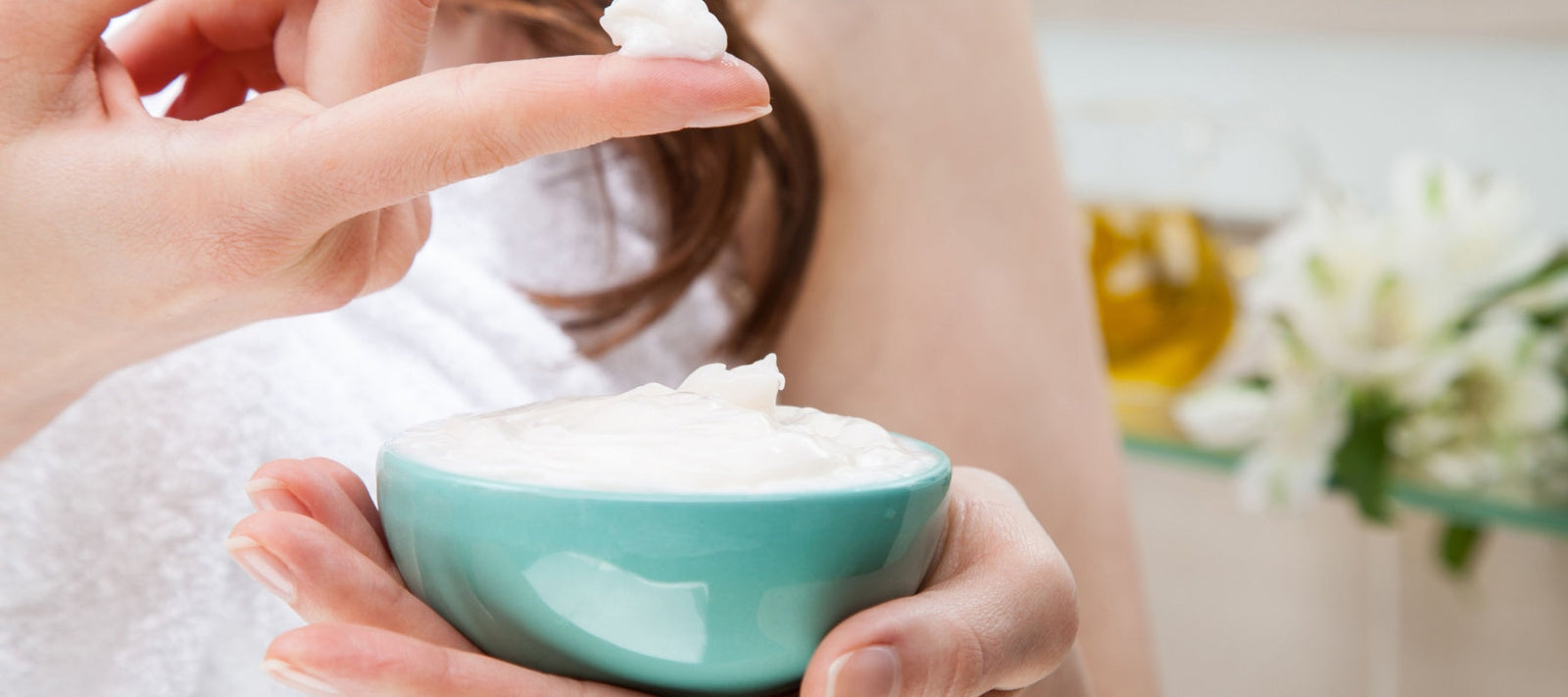 Controlling Hair Static: Solutions for Smooth, Static-Free Hair