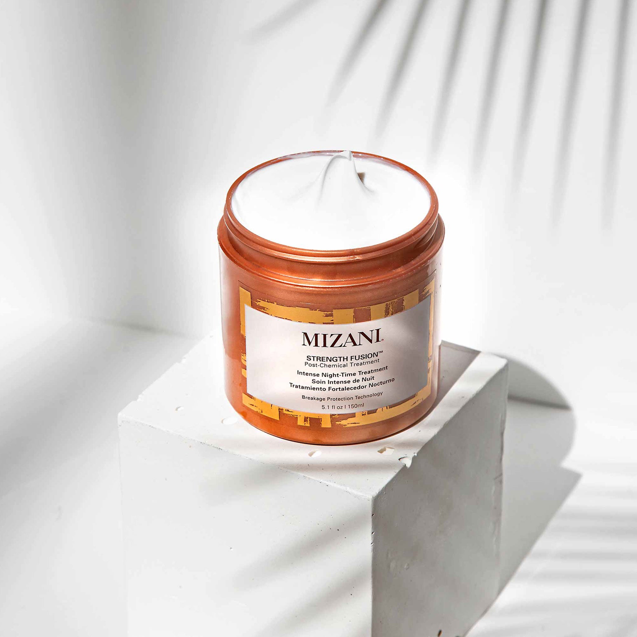 Mizani Treat & Style Strength Fusion Intense Night Treatment 150ml