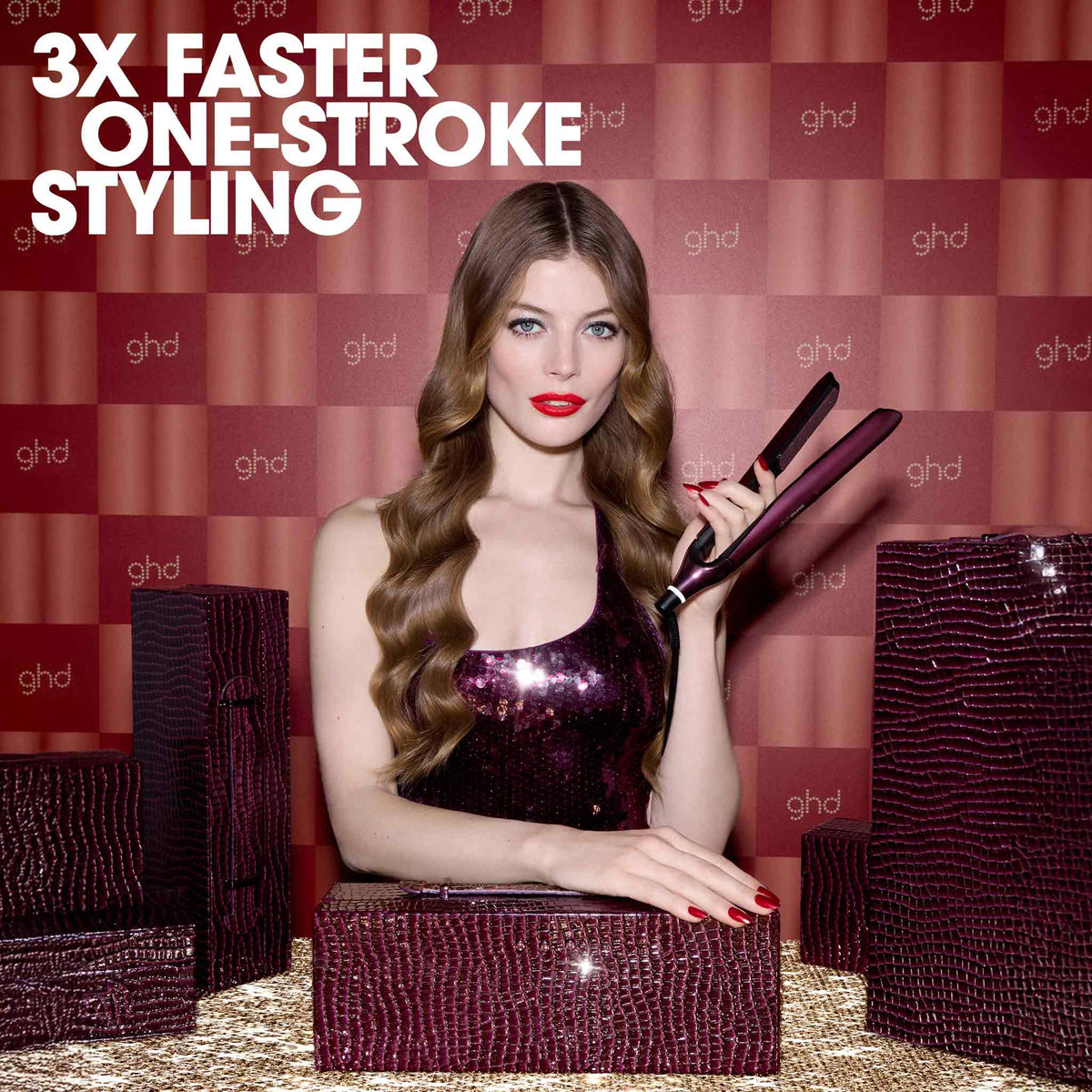 ghd Chronos Limited Edition Gift Set - Hair Straightener in Cherry Chic