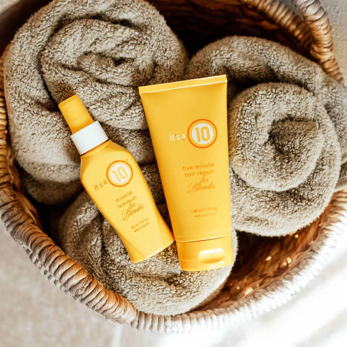 It's a 10 Miracle Leave In Blondes 120ml