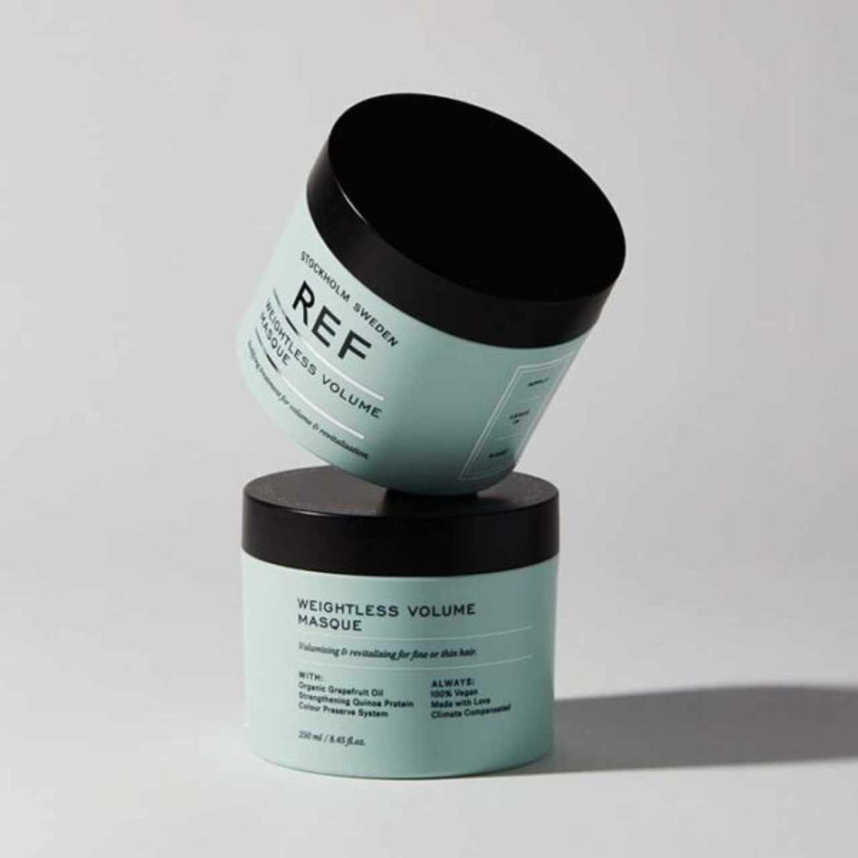 REF. Weightless Volume Masque 250ml
