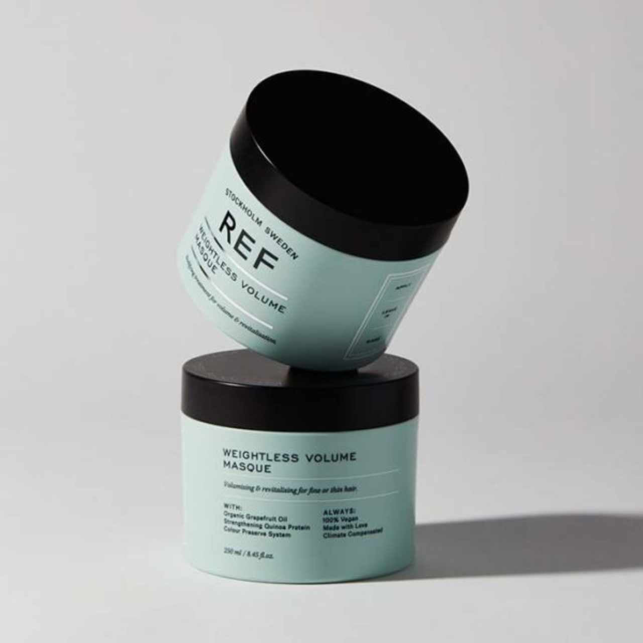 REF. Weightless Volume Masque 250ml