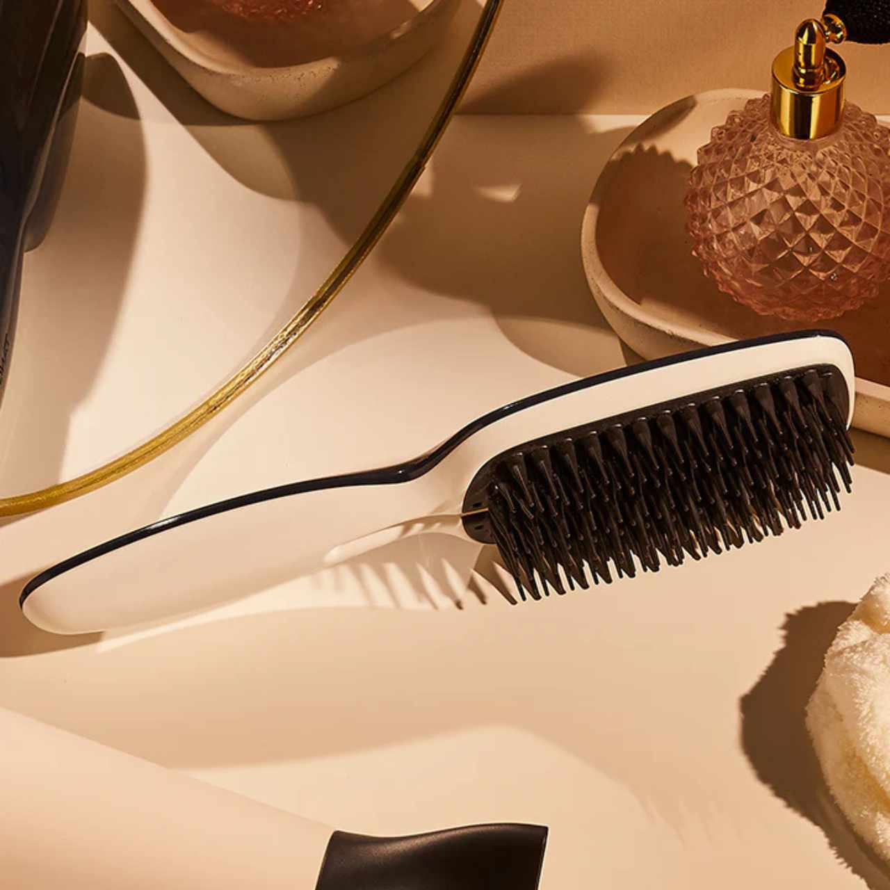 Tangle Teezer Blow Styling Half Paddle Retail Box