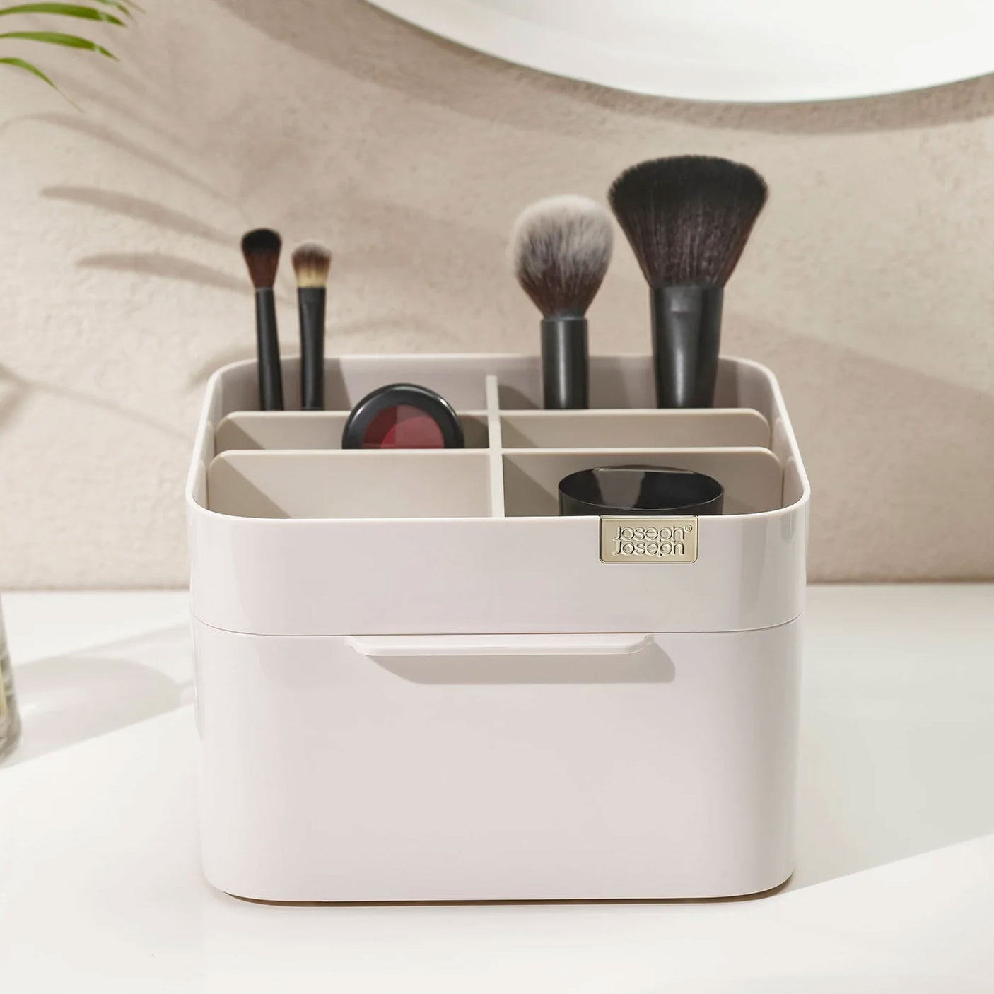 Joseph Joseph Viva Viva Cosmetic Organiser - Shell